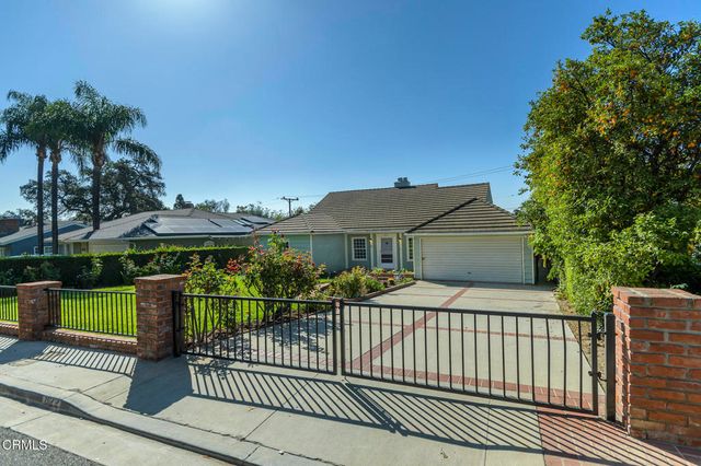 822 Salisbury Road, La Canada Flintridge, CA 91011