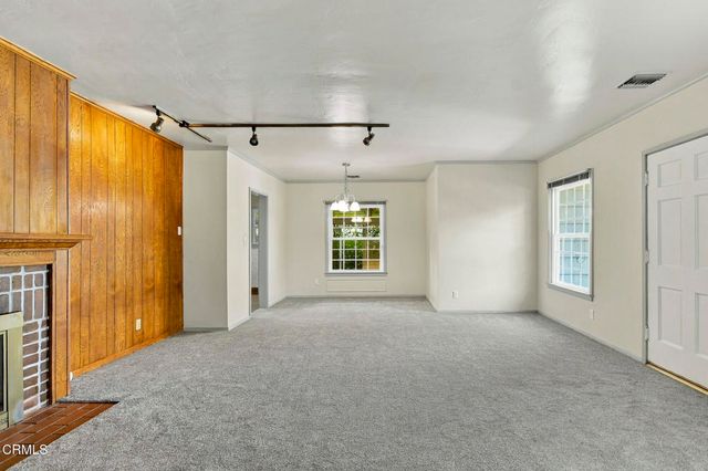 822 Salisbury Road, La Canada Flintridge, CA 91011