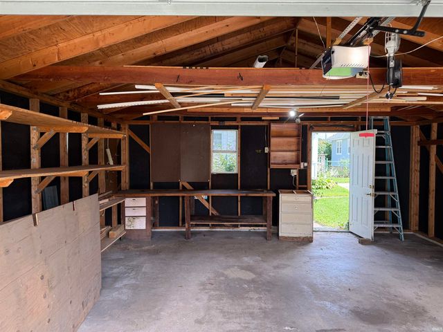 837 S 36th Street, South Bend, IN 46615
