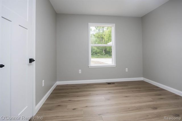 3834 Knapp Avenue, Port Huron, MI 48060
