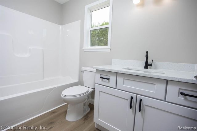 3834 Knapp Avenue, Port Huron, MI 48060