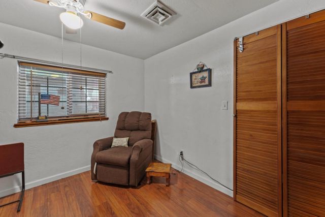 1004 11th St, Marysville, CA 95901