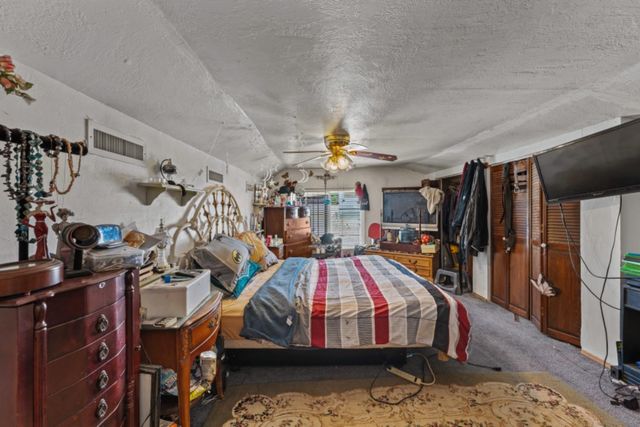 1004 11th St, Marysville, CA 95901