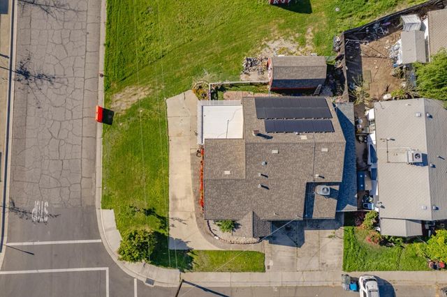 1004 11th St, Marysville, CA 95901