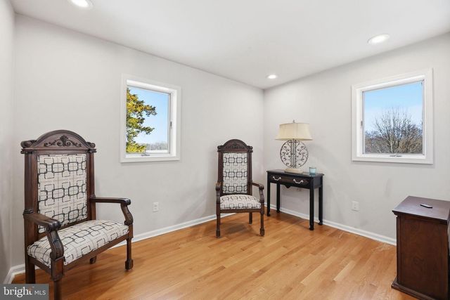 52 PHILLIPS RD, Hainesport, NJ 08036