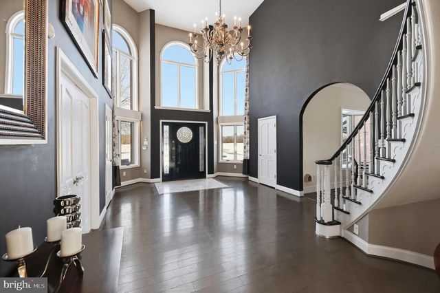 52 PHILLIPS RD, Hainesport, NJ 08036