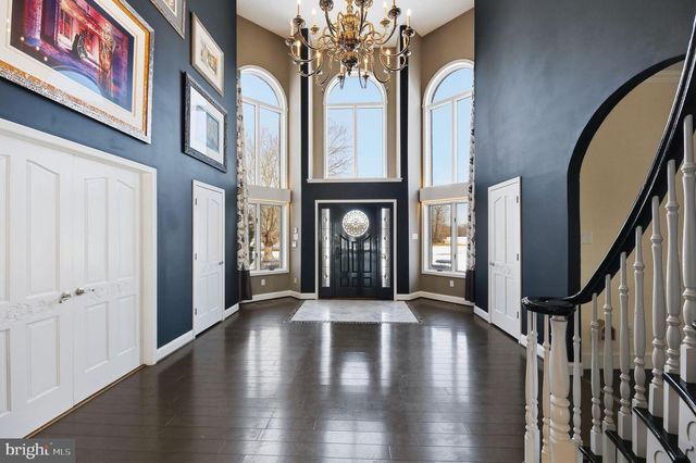 52 PHILLIPS RD, Hainesport, NJ 08036