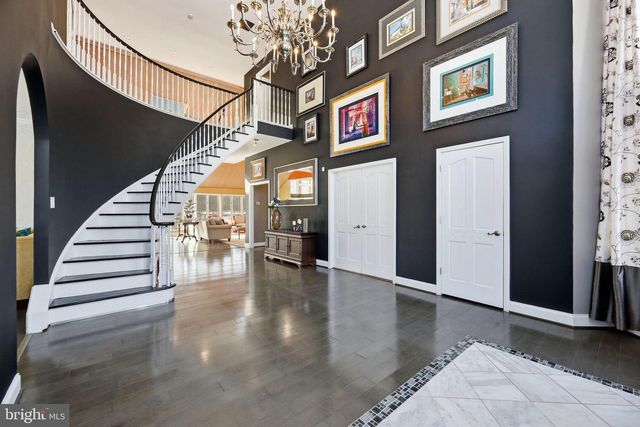 52 PHILLIPS RD, Hainesport, NJ 08036