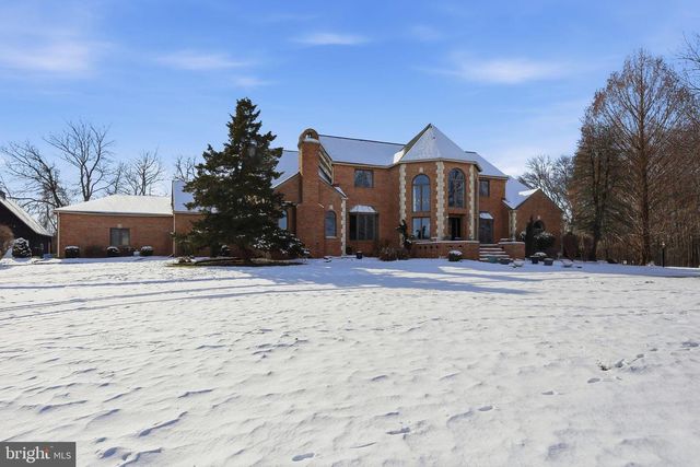 52 PHILLIPS RD, Hainesport, NJ 08036