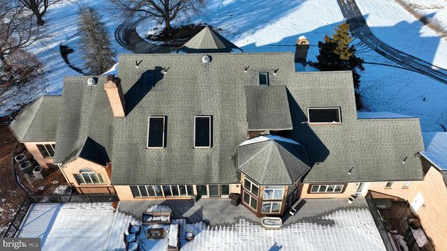 52 PHILLIPS RD, Hainesport, NJ 08036