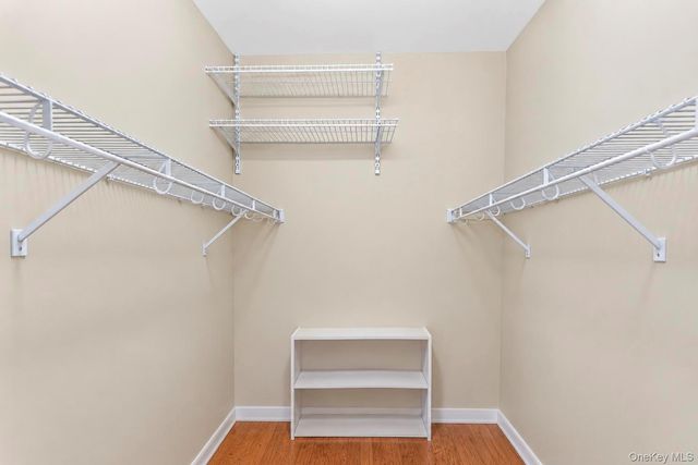 4 Bud Court, East Setauket, NY 11733