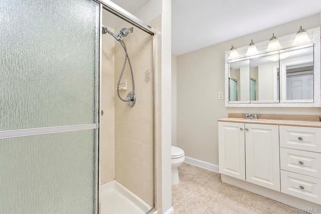 4 Bud Court, East Setauket, NY 11733
