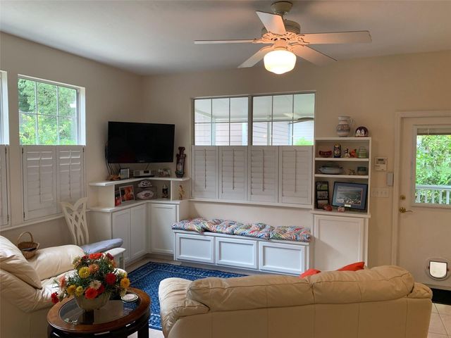 117 NW 48TH BOULEVARD, Gainesville, FL 32607