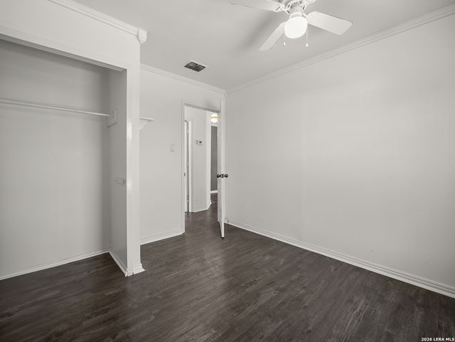 4915 Nuthatch St, San Antonio, TX 78217