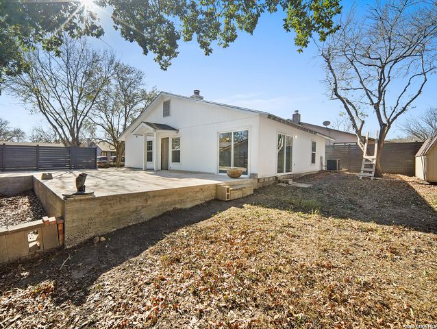 4915 Nuthatch St, San Antonio, TX 78217