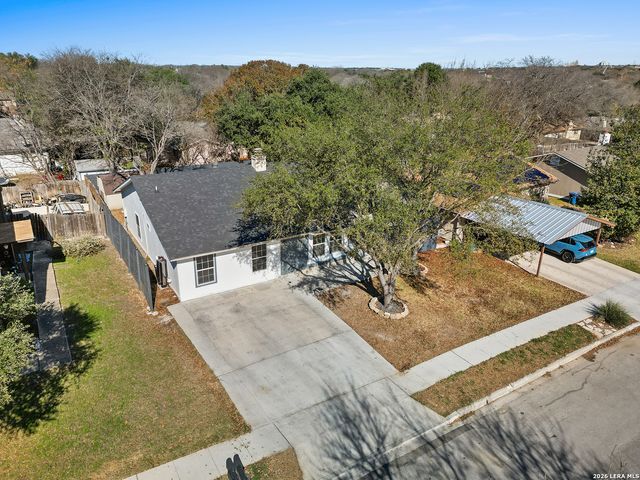 4915 Nuthatch St, San Antonio, TX 78217