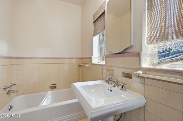 1238 W Coronado Road, Phoenix, AZ 85007