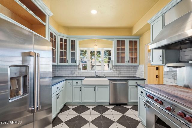 1238 W Coronado Road, Phoenix, AZ 85007