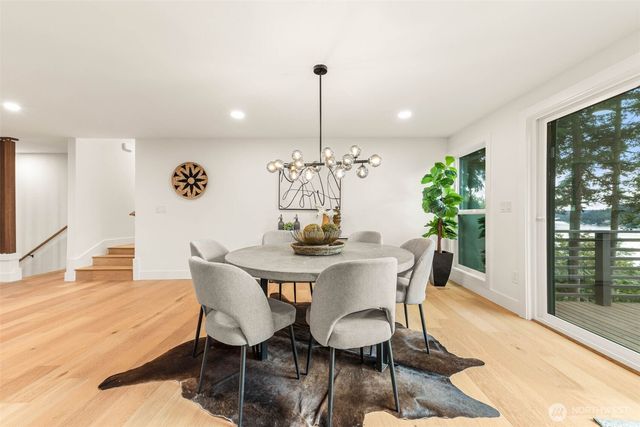 6123 110th Avenue SE, Bellevue, WA 98006