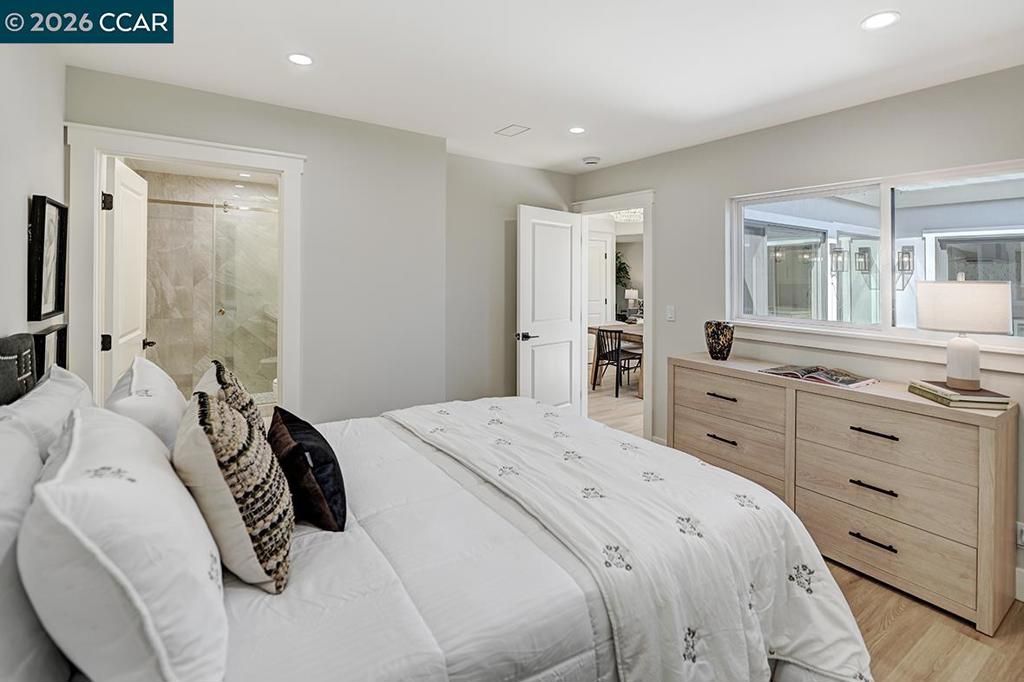 Image 28 of property listing at 1916 Golden Rain Rd 3, Walnut Creek, CA 94595