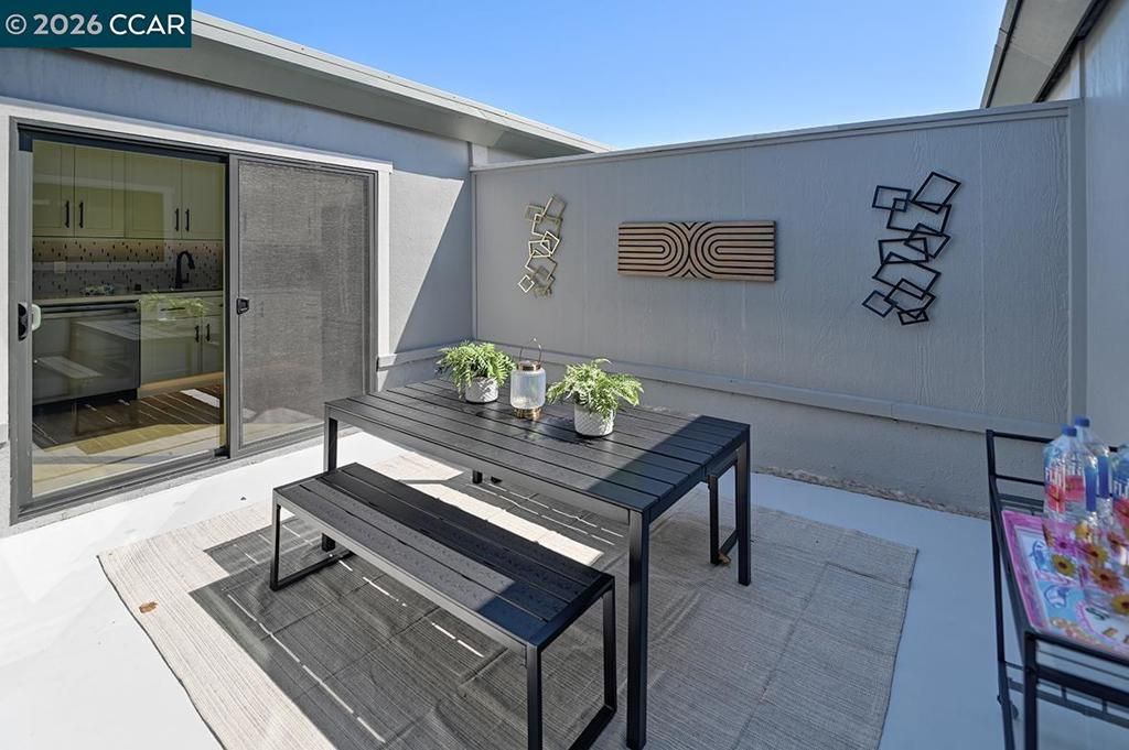 Image 30 of property listing at 1916 Golden Rain Rd 3, Walnut Creek, CA 94595