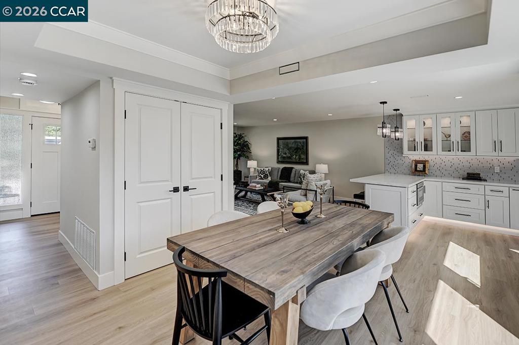 Image 34 of property listing at 1916 Golden Rain Rd 3, Walnut Creek, CA 94595