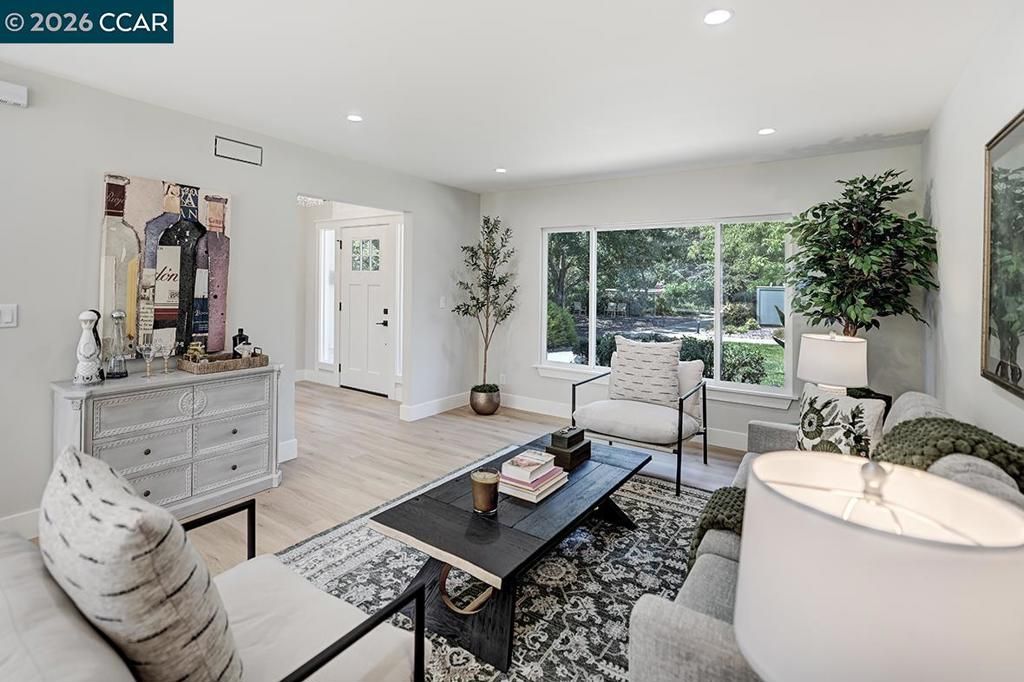Image 36 of property listing at 1916 Golden Rain Rd 3, Walnut Creek, CA 94595