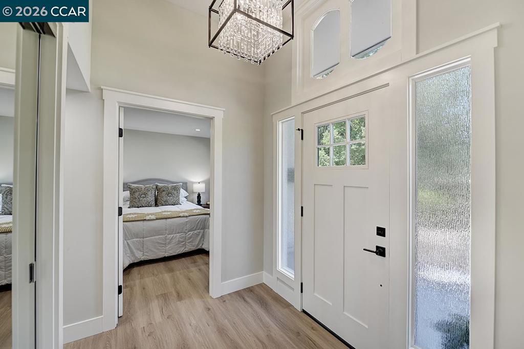 Image 37 of property listing at 1916 Golden Rain Rd 3, Walnut Creek, CA 94595