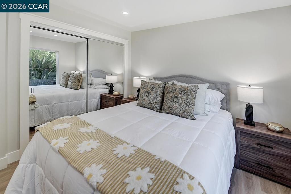 Image 40 of property listing at 1916 Golden Rain Rd 3, Walnut Creek, CA 94595