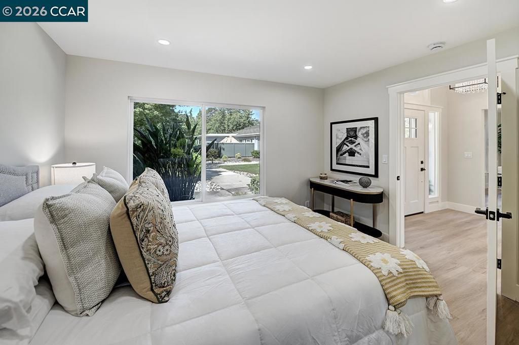 Image 41 of property listing at 1916 Golden Rain Rd 3, Walnut Creek, CA 94595