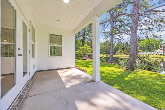2588 Lake Vista Dr., Little River, SC 29566