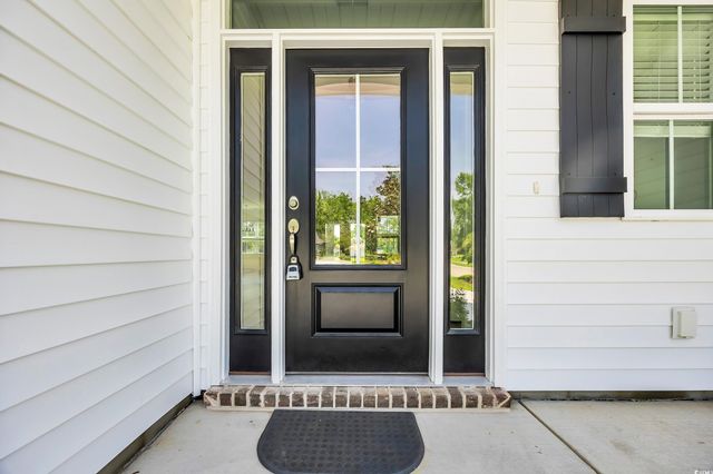2588 Lake Vista Dr., Little River, SC 29566