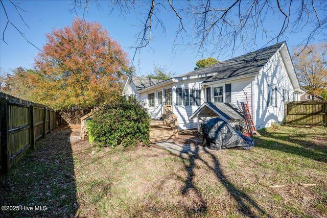 1103 Oakdale Avenue, New Bern, NC 28562