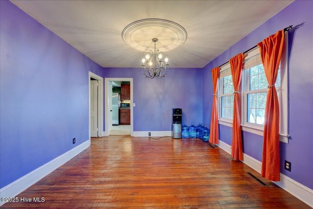 1103 Oakdale Avenue, New Bern, NC 28562