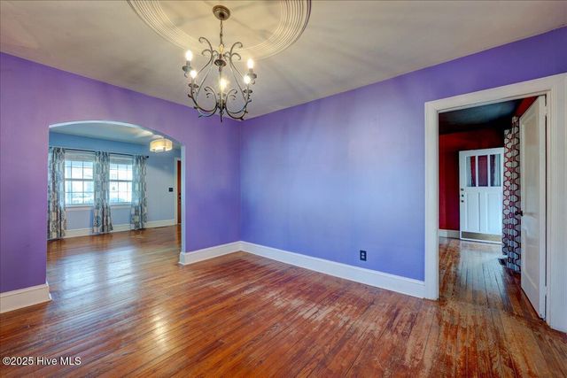 1103 Oakdale Avenue, New Bern, NC 28562