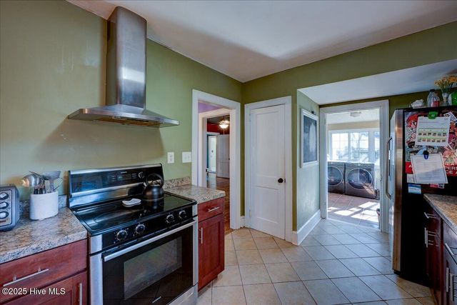 1103 Oakdale Avenue, New Bern, NC 28562