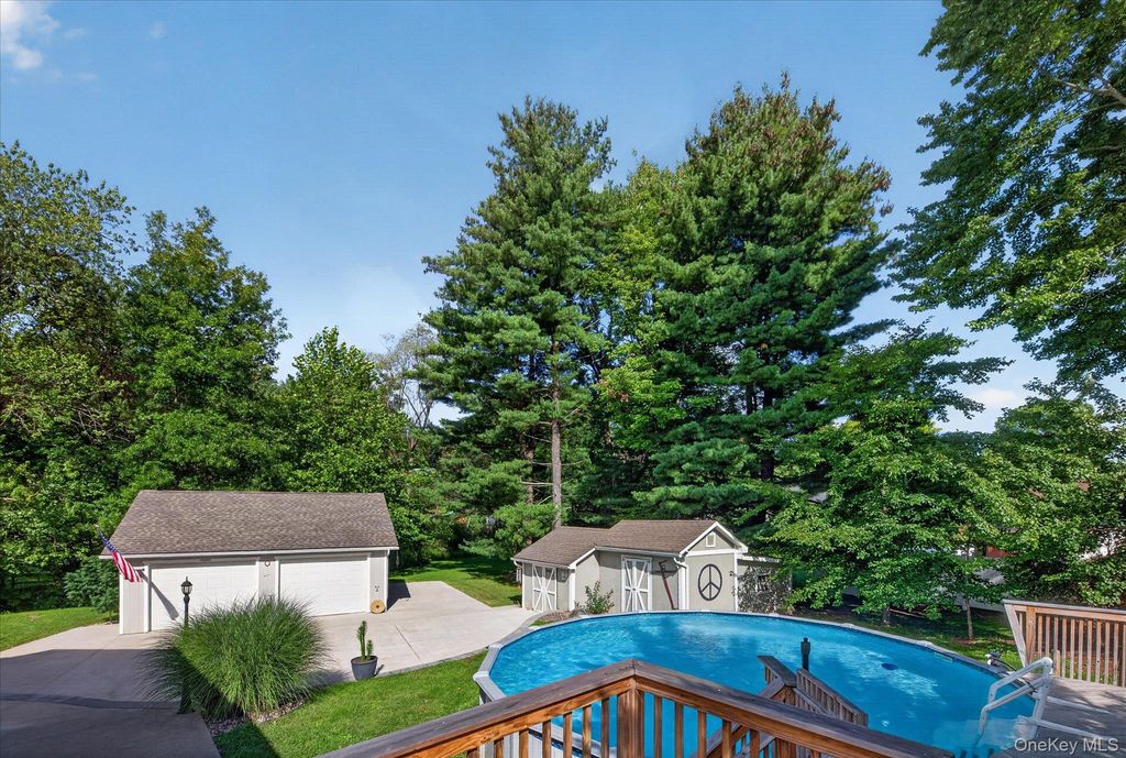 2 Linden Drive, Newburgh, NY 12550 — photo 3
