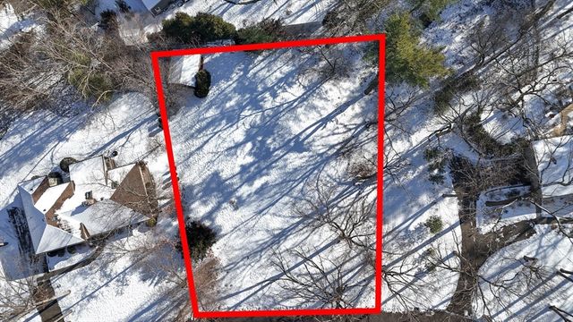 64 Magnolia Cir, Longmeadow, MA 01106