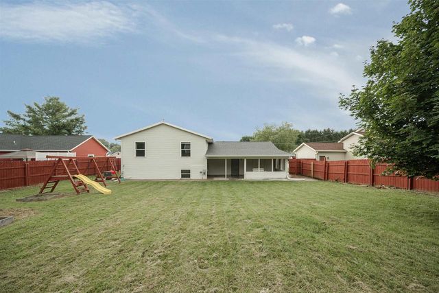 310 Marlboro Avenue, Edgerton, WI 53534