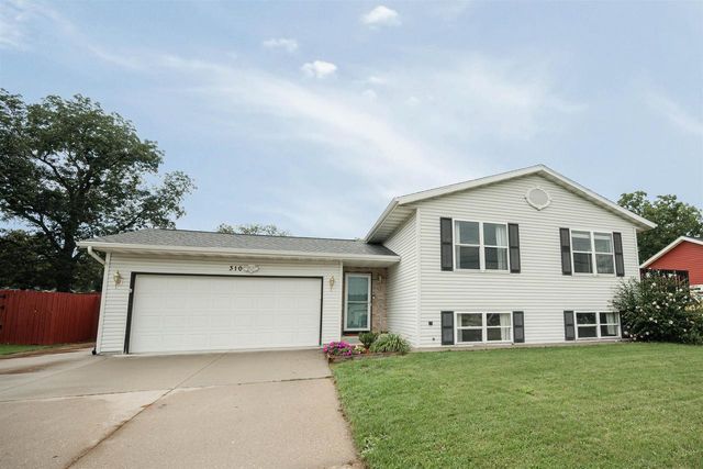 310 Marlboro Avenue, Edgerton, WI 53534