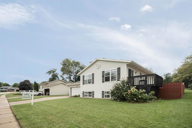 310 Marlboro Avenue, Edgerton, WI 53534