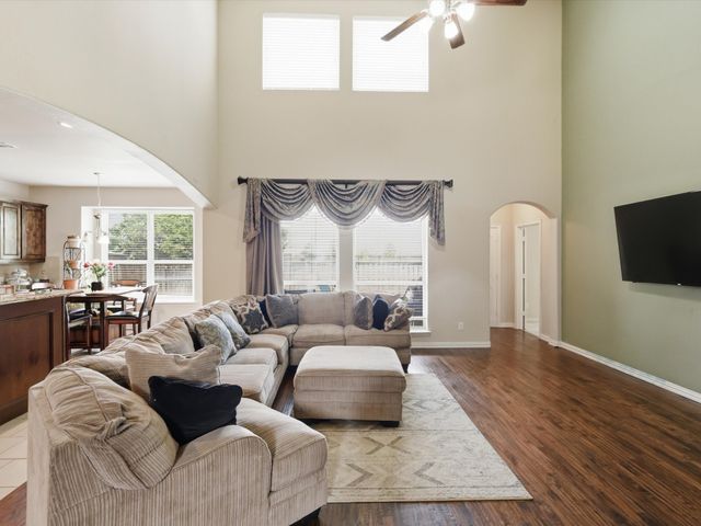 13081 Viola Drive, Frisco, TX 75033