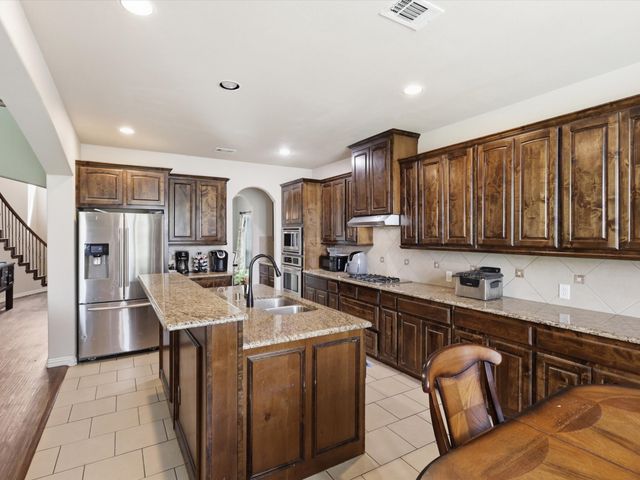 13081 Viola Drive, Frisco, TX 75033