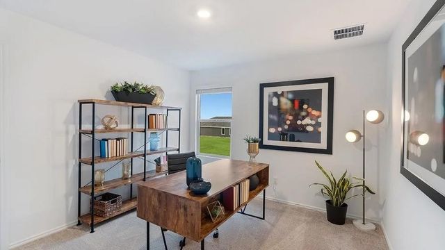 217 Skyfire ST, Hutto, TX 78634