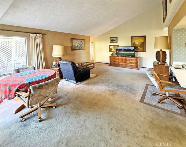 11386 Ivory Avenue, Fountain Valley, CA 92708