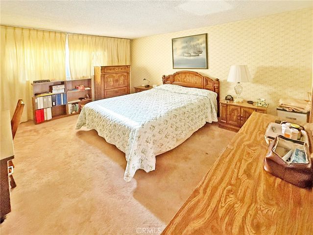 11386 Ivory Avenue, Fountain Valley, CA 92708