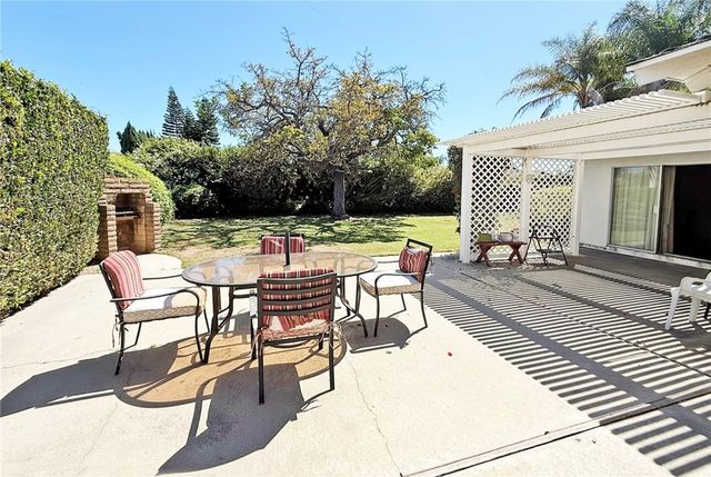 11386 Ivory Avenue, Fountain Valley, CA 92708