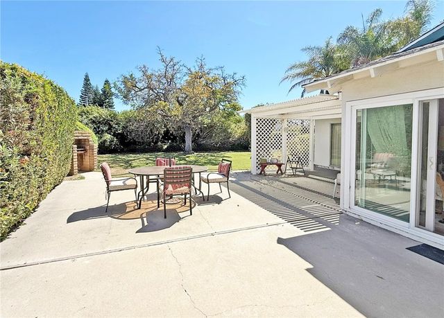 11386 Ivory Avenue, Fountain Valley, CA 92708