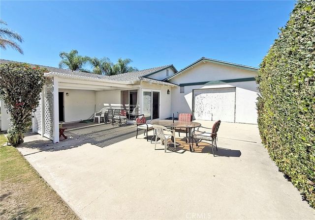11386 Ivory Avenue, Fountain Valley, CA 92708