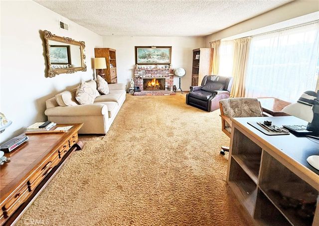 11386 Ivory Avenue, Fountain Valley, CA 92708